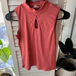 Sleeveless Ribbed Keyhole Top ($5 in bundles of $20+)